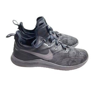 Nike Free Womens TR 8 Training Black Thunder Grey Flocked Camo Athletic Sneakers